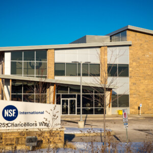 125 Chancellors Way - Exterior