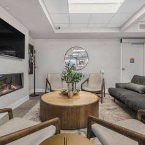 Mountainview Building Group One Fonthill - Social Room 1