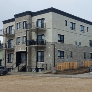 Stacked Townhouses, 27 Moir Street, Elora