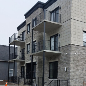 Stacked Townhouses, 27 Moir Street, Elora